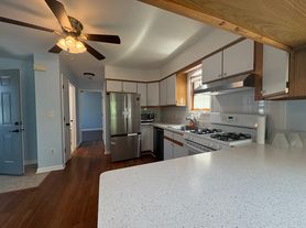 29 Wood St, Rutherford, NJ