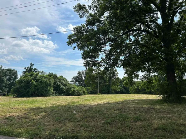 Rosser S Rosser St, Forrest City, AR 72335