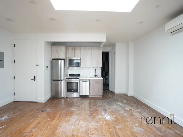 209 Troy Ave #4A, Brooklyn, NY 11213
