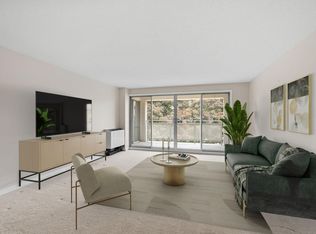 6450 York Ave S APT 308, Edina, MN 55435