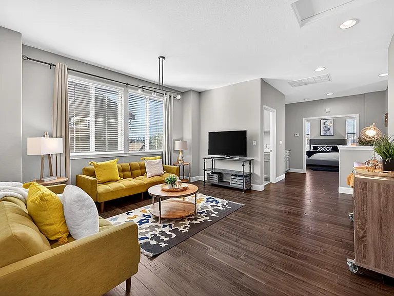 390 Caravaggio Cir — Photo 77