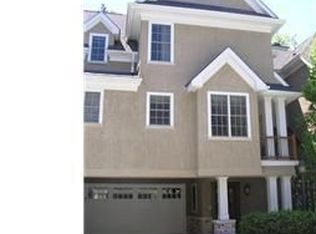 120 Exeter Rd, Devon, PA 19333