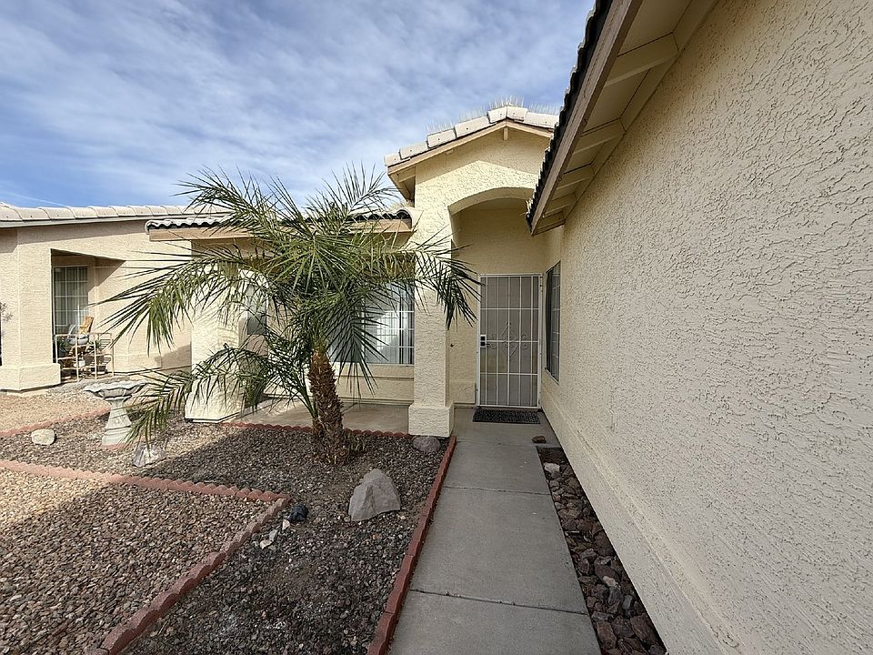 1st image of 4408 S Caitlan Ave