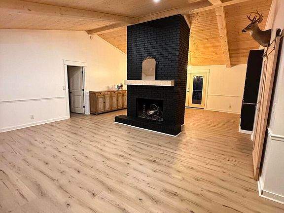 2nd image of 664 Magnolia Drive