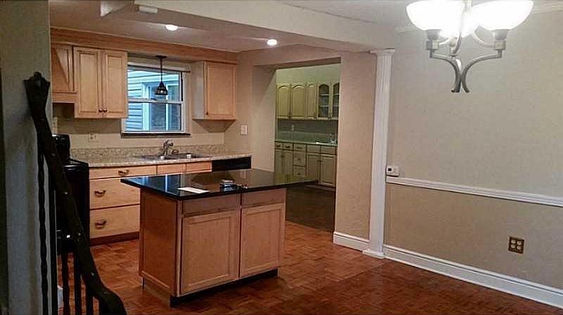 2nd image of 140 Glenfield Dr