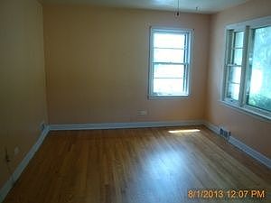 3rd image of 37 S Orchard Ave