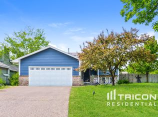 11932 Kerry St NW, Coon Rapids, MN 55433