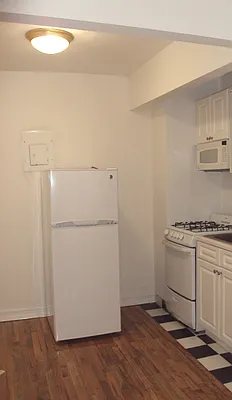 Rented by Goldfarb Properties | media 23