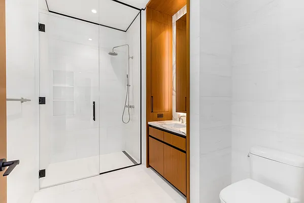 Rented by Douglas Elliman | media 19