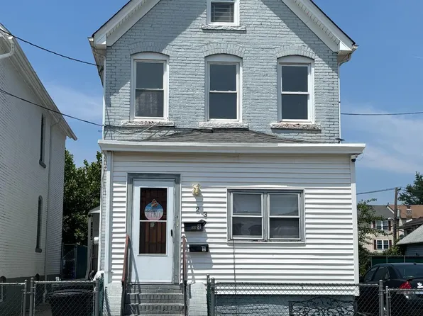 23 Union St #2, Carteret, NJ 07008