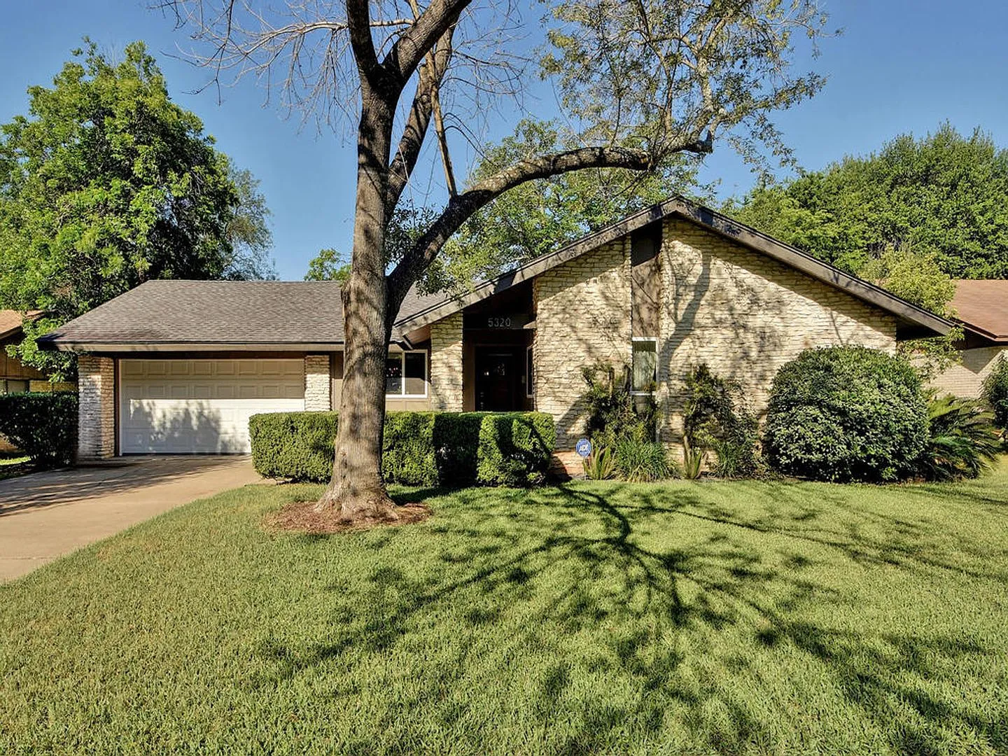 5320 Presidio Rd, Austin, Texas 78745 — Photo 1
