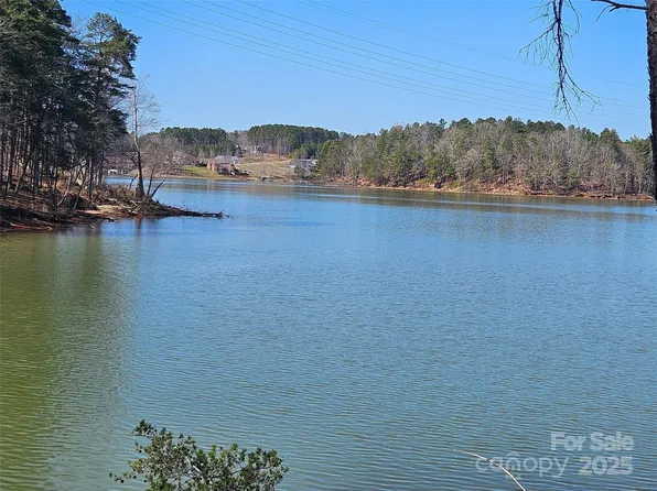 3049 Jumping Run #104, Connelly Springs, NC 28612