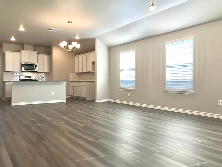 1126 Breebry Dr — Photo 5