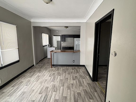 2nd image of 1637 Vance St