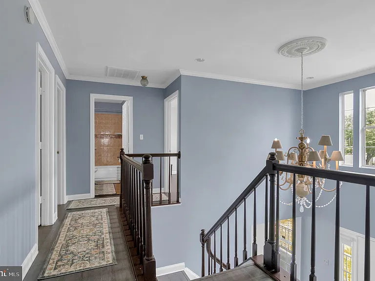 15704 Beau Ridge Dr — Photo 31