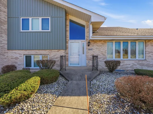 10641 Rachel Ln #3, Orland Park, IL 60467