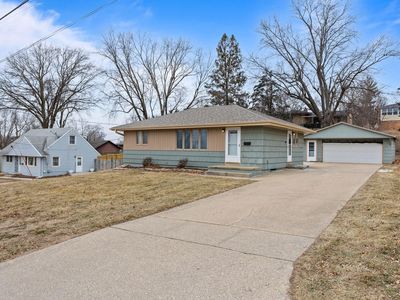 2528 Grandview Ave, Des Moines, IA, 50317
