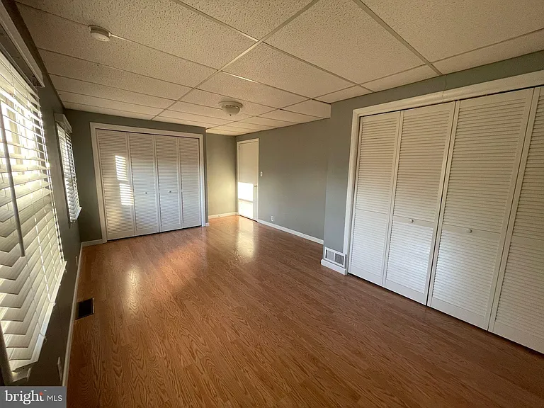 895 Lower Ferry Rd — Photo 16
