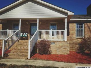 454 County Road 167, Section, AL 35771
