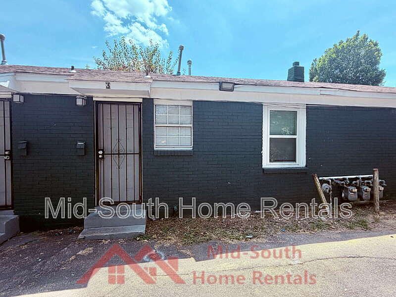 1st image of 1825 Castalia St APT 3