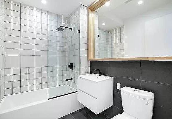 2nd image of 215 Freeman St #5C