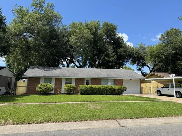 409 Ash St, Vidalia, LA 71373