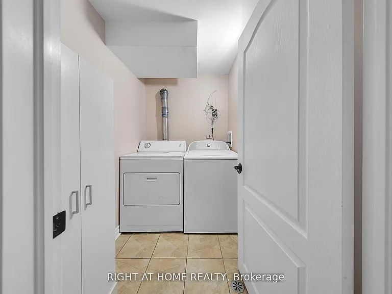 50 Wall Ave #BASEMENT — Photo 5