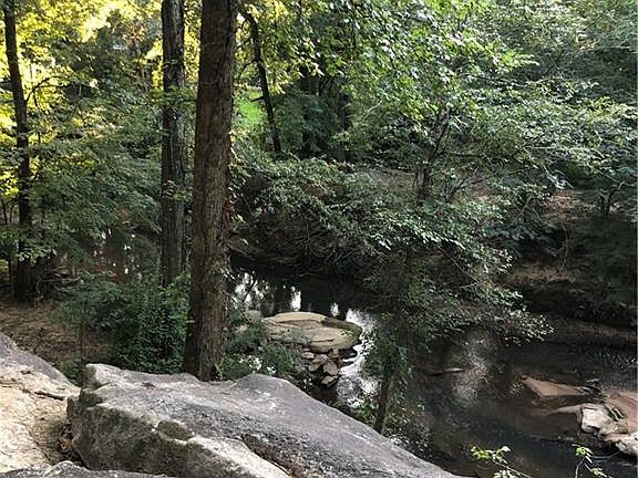 Unique East Cobb Location.