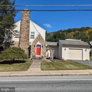 2103 Elizabeth Ave, Laureldale, PA, 19605
