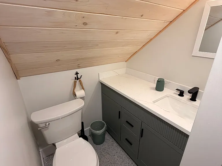 20 Grant St — Photo 13
