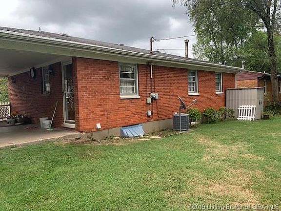 4th image of 709 Martha Ave