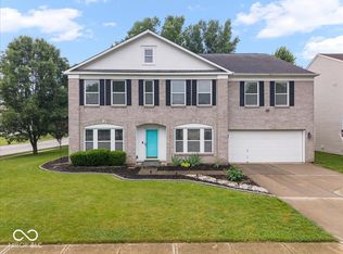10375 Delphi Ct, Fishers, IN 46038