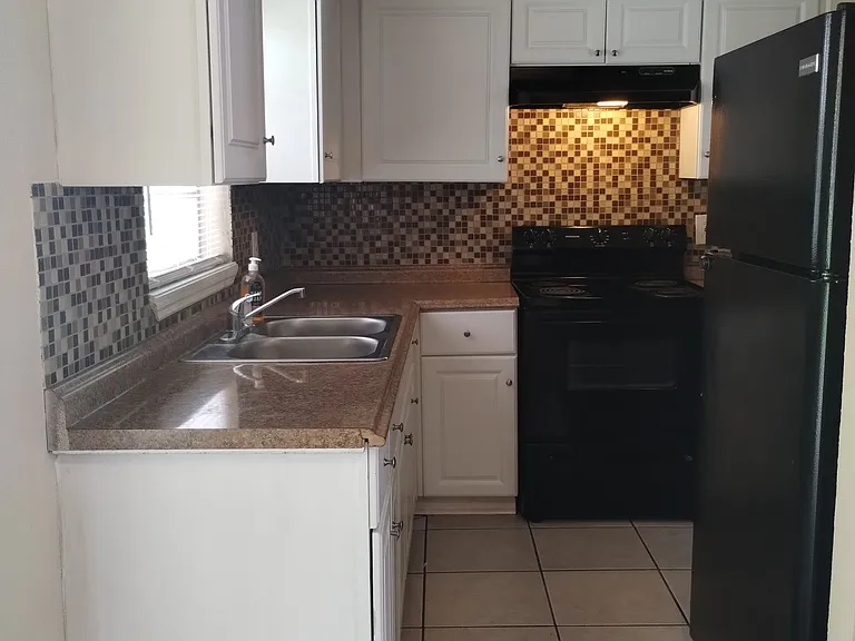 5135 Chivalry Dr — Photo 5