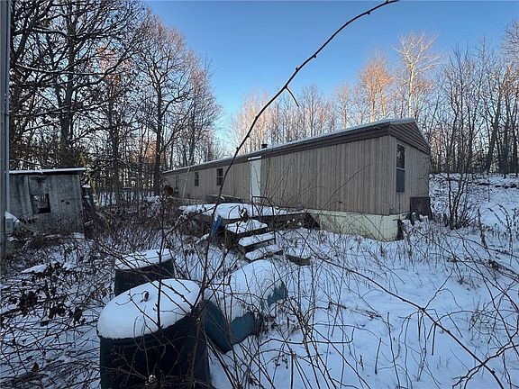 2nd image of N 7537 Edgewood Drive