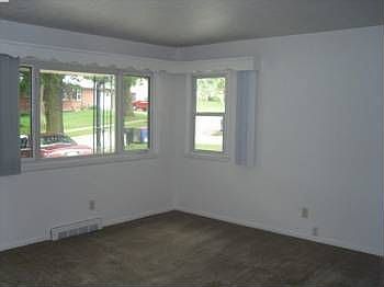 2nd image of 1106 Oke St