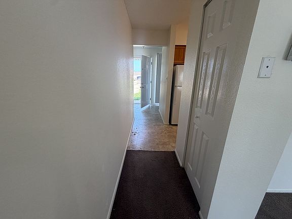2nd image of 903 Southwest Blvd #H