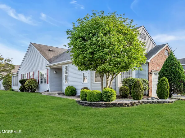 20 Abergele Drive, Toms River, NJ 08757