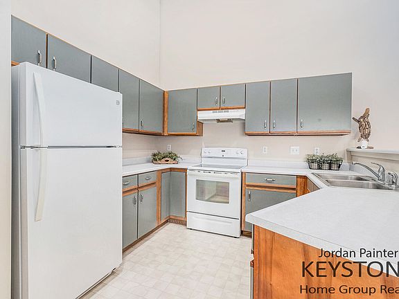 5th image of 8378 S Jasonville Ct SE #58