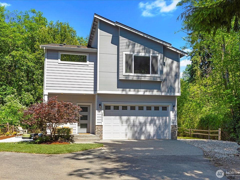 1st image of 15111 Manor Way
