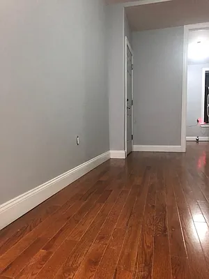 Rented by Elite NY Holdings | media 21