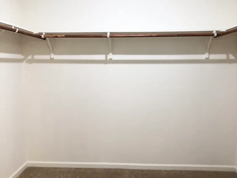 921 Bois D Arc Ln — Photo 15
