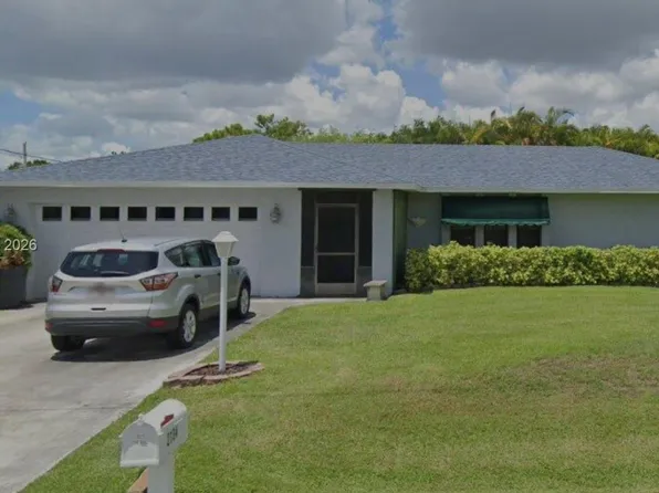 2134 SW Brisbane St, Port Saint Lucie, FL 34984