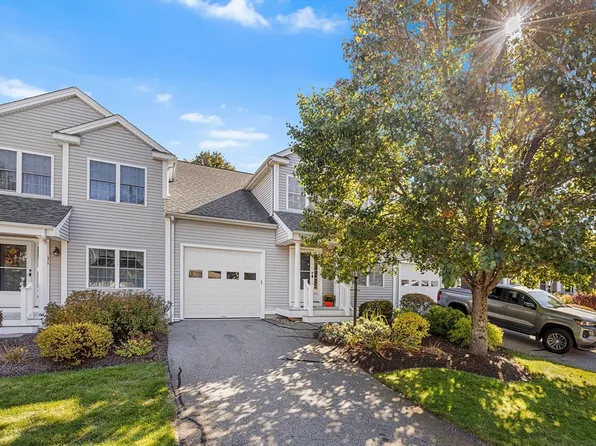 877 Auburnville Way APT D4, Whitman, MA 02382