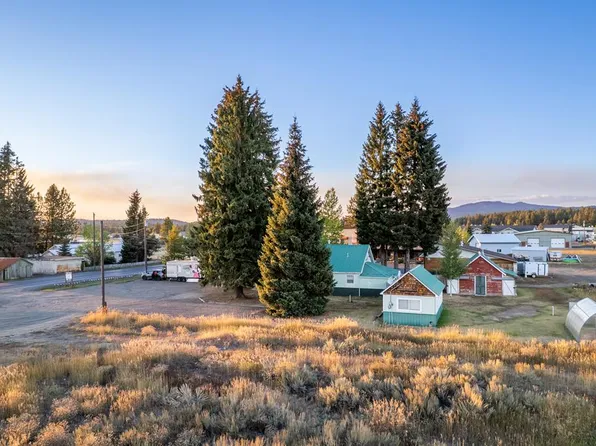 413 S 3rd St, McCall, ID 83638