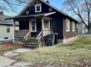 1917 Illinois St, Elkhart, IN 46516