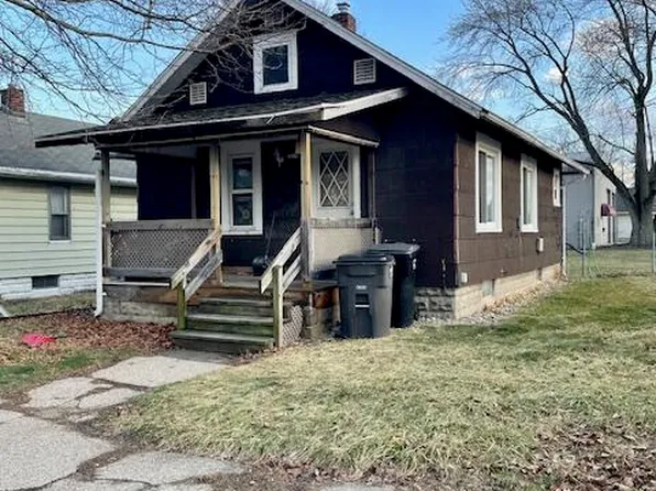 1917 Illinois St, Elkhart, IN 46516