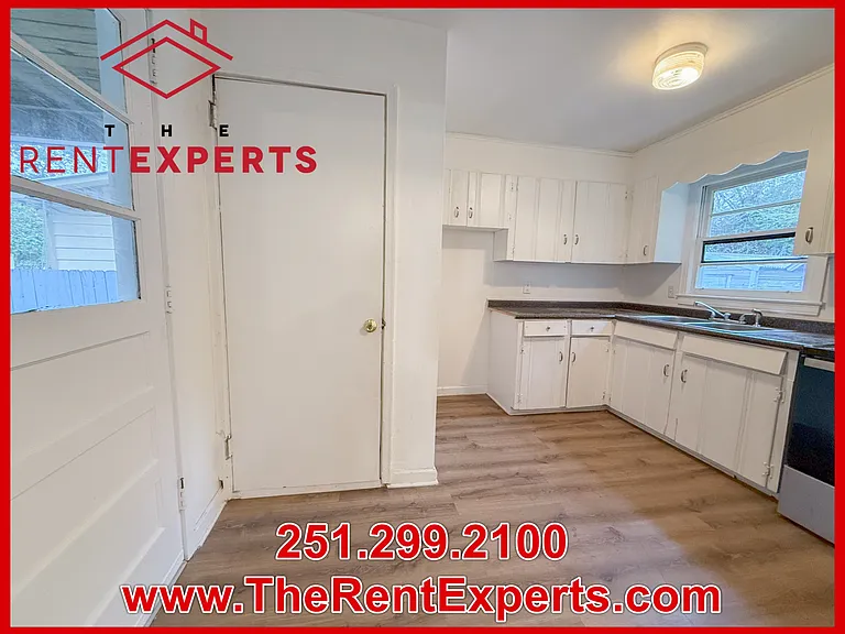 55 Macks St — Photo 11