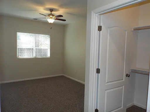 1105 Stewart Ave — Photo 6