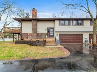 10724 Cavell Rd, Bloomington, MN 55438