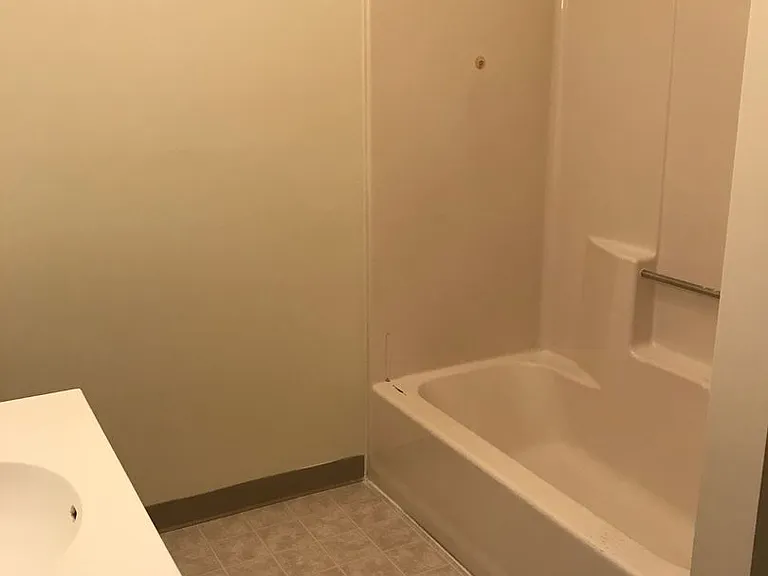 102 Newbury Hollow Ln — Photo 15